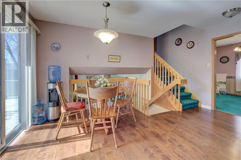 489 NORTHLAKE Drive thumbnail 14