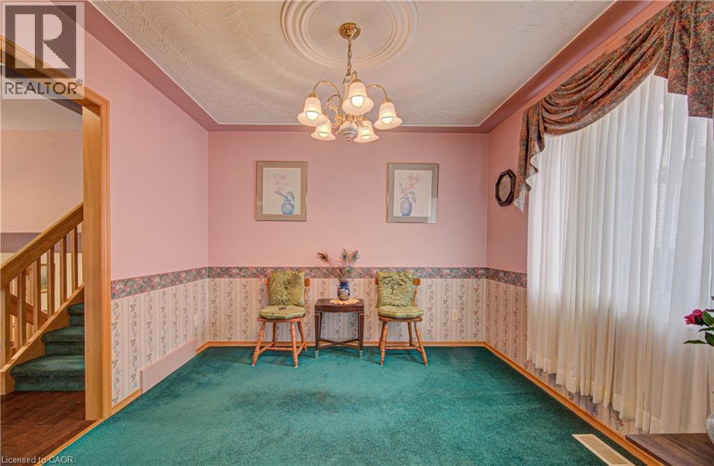 489 NORTHLAKE Drive thumbnail 9