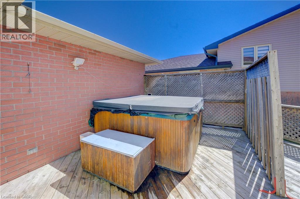 489 NORTHLAKE Drive thumbnail 36