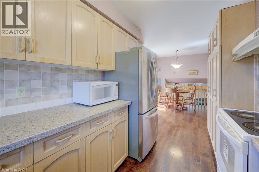 489 NORTHLAKE Drive thumbnail 18