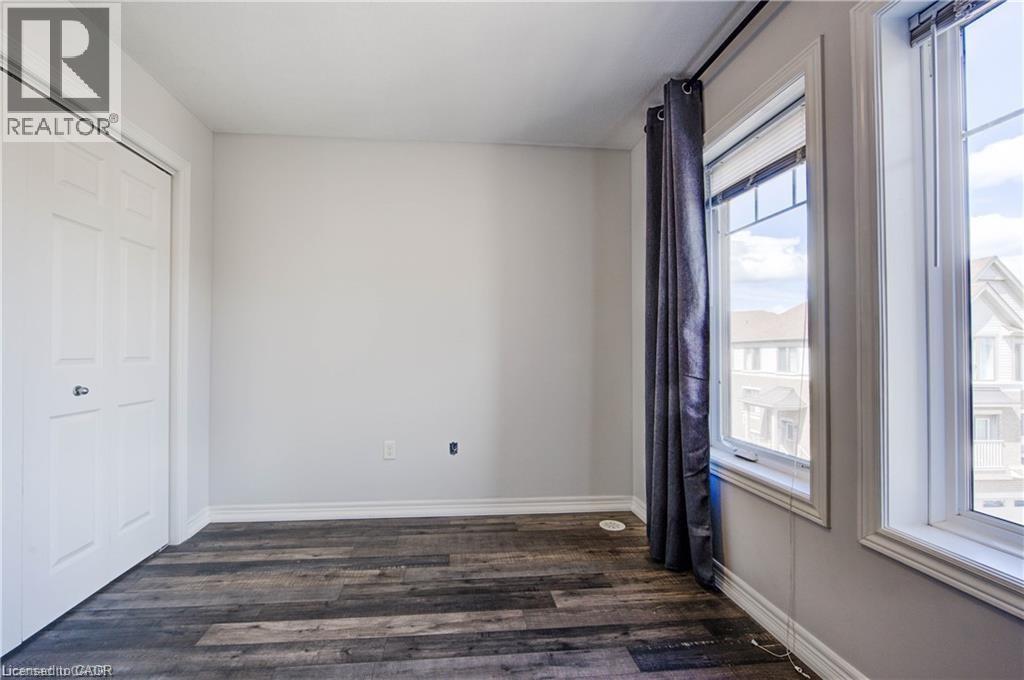 70 WILLOWRUN Drive Unit# F2 thumbnail 23