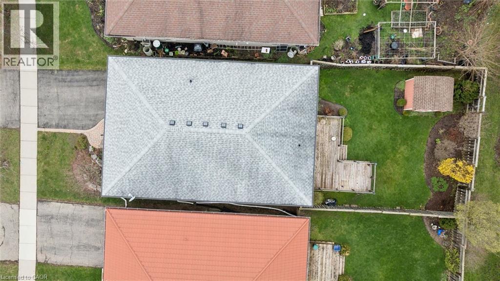 576 THORNDALE Drive thumbnail 34