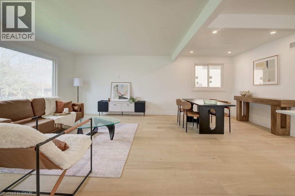 328 THE COUNTRY Way thumbnail 14