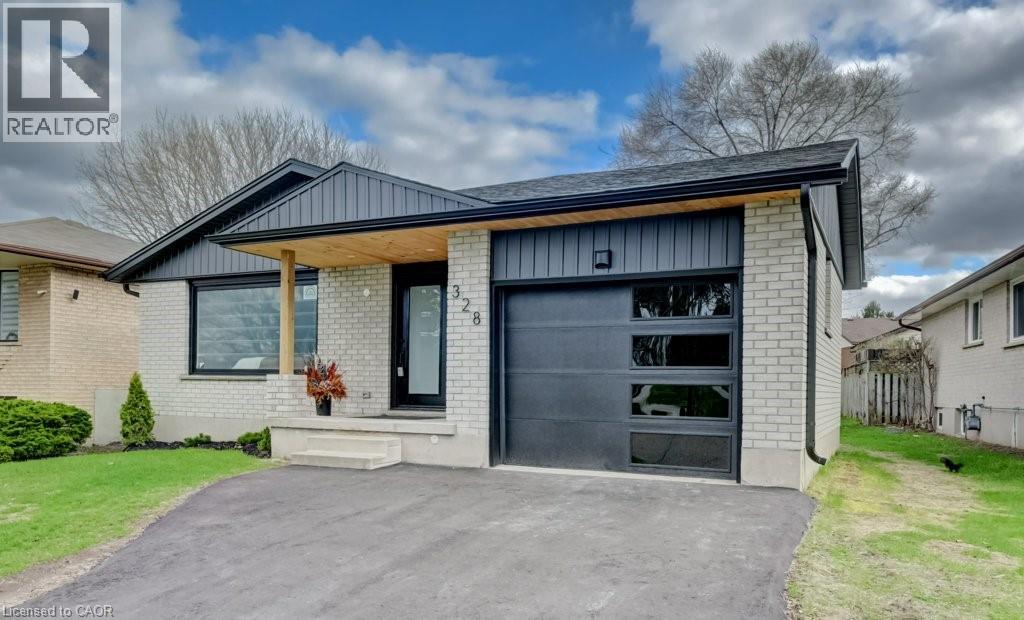 328 THE COUNTRY Way thumbnail 3