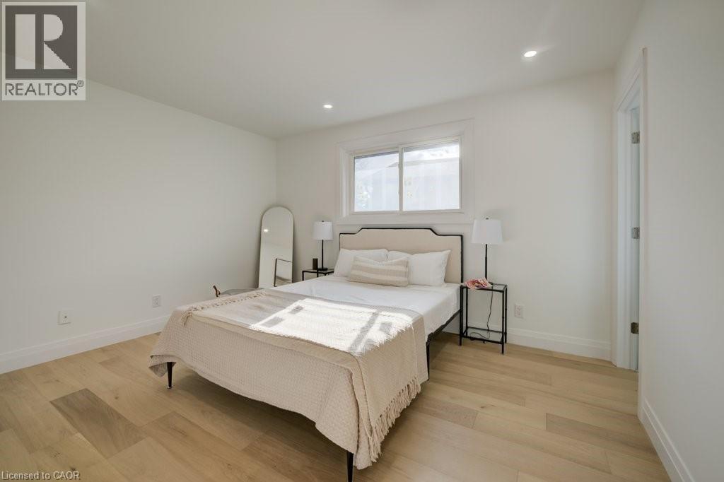 328 THE COUNTRY Way thumbnail 25