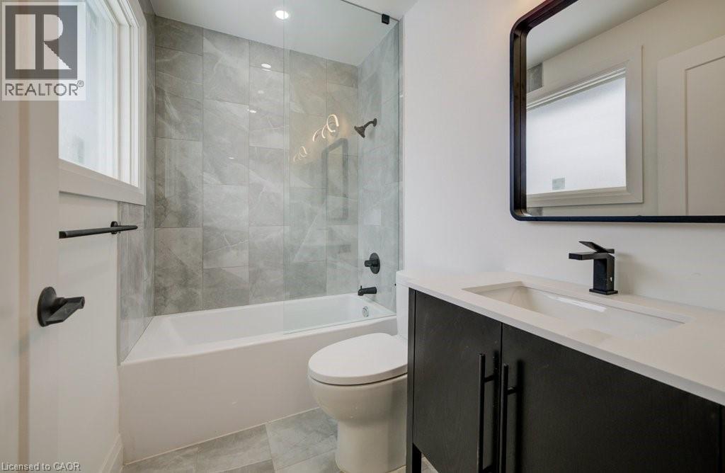 328 THE COUNTRY Way thumbnail 27