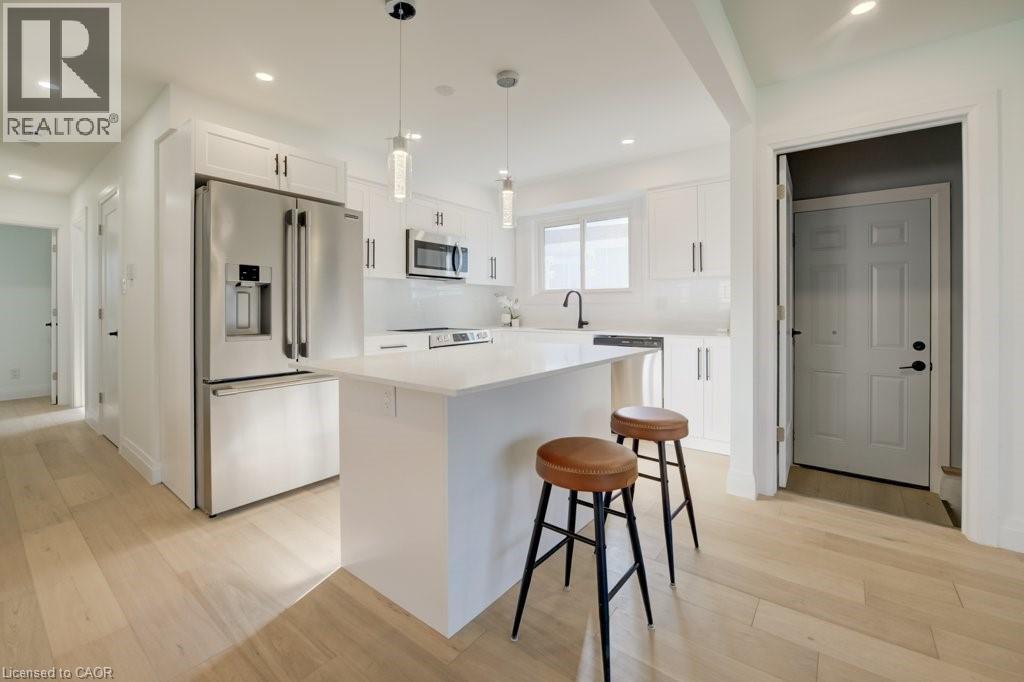 328 THE COUNTRY Way thumbnail 7