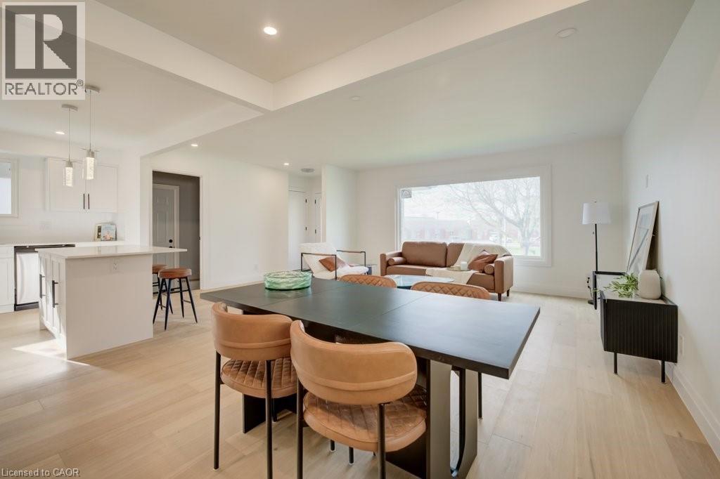 328 THE COUNTRY Way thumbnail 17