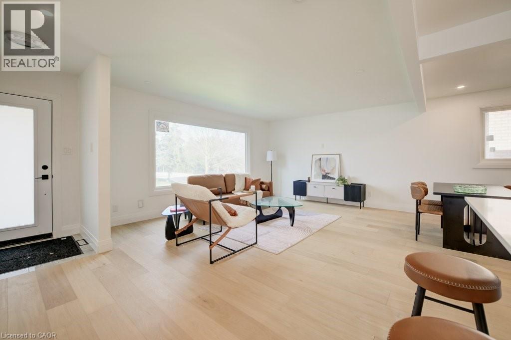 328 THE COUNTRY Way thumbnail 12