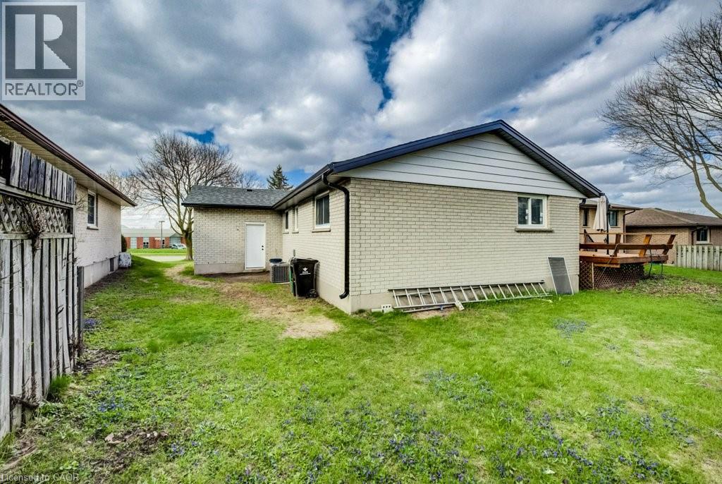 328 THE COUNTRY Way thumbnail 45