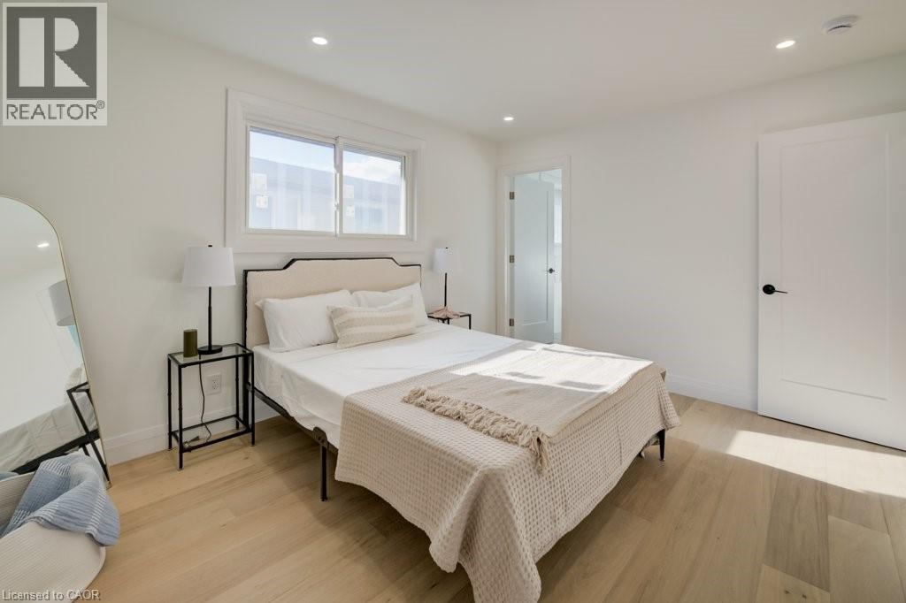 328 THE COUNTRY Way thumbnail 26