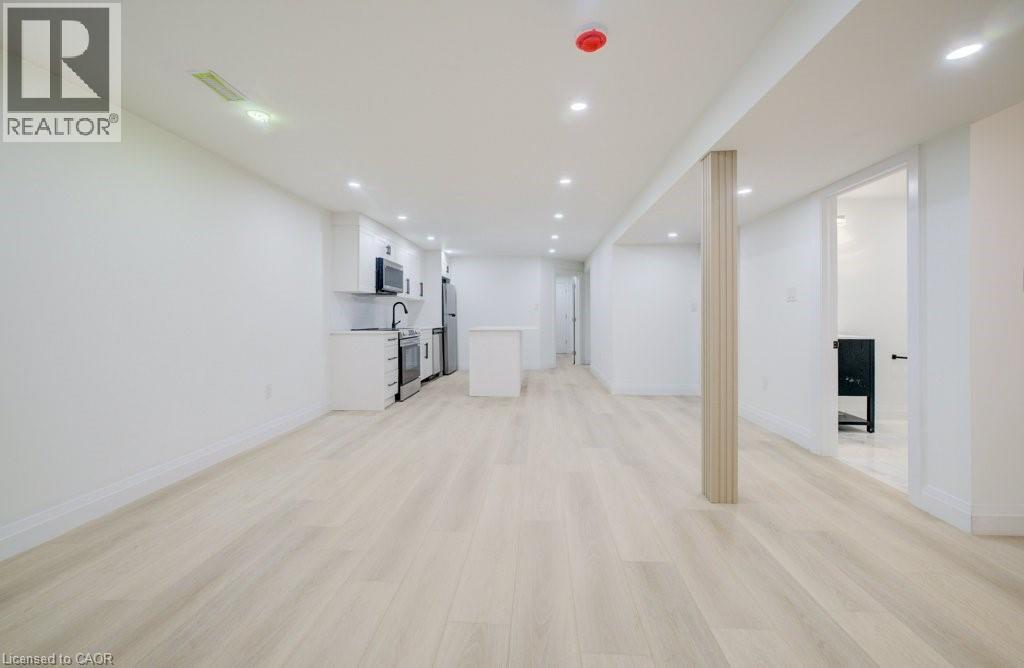 328 THE COUNTRY Way thumbnail 31