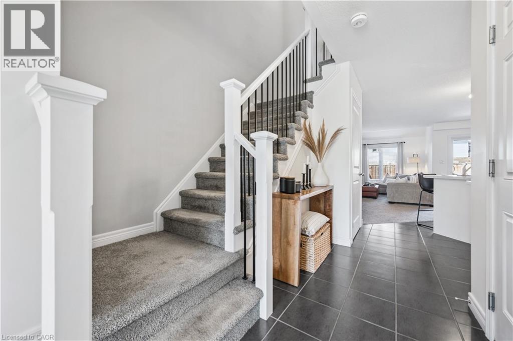 26 ISAAC Street thumbnail 23