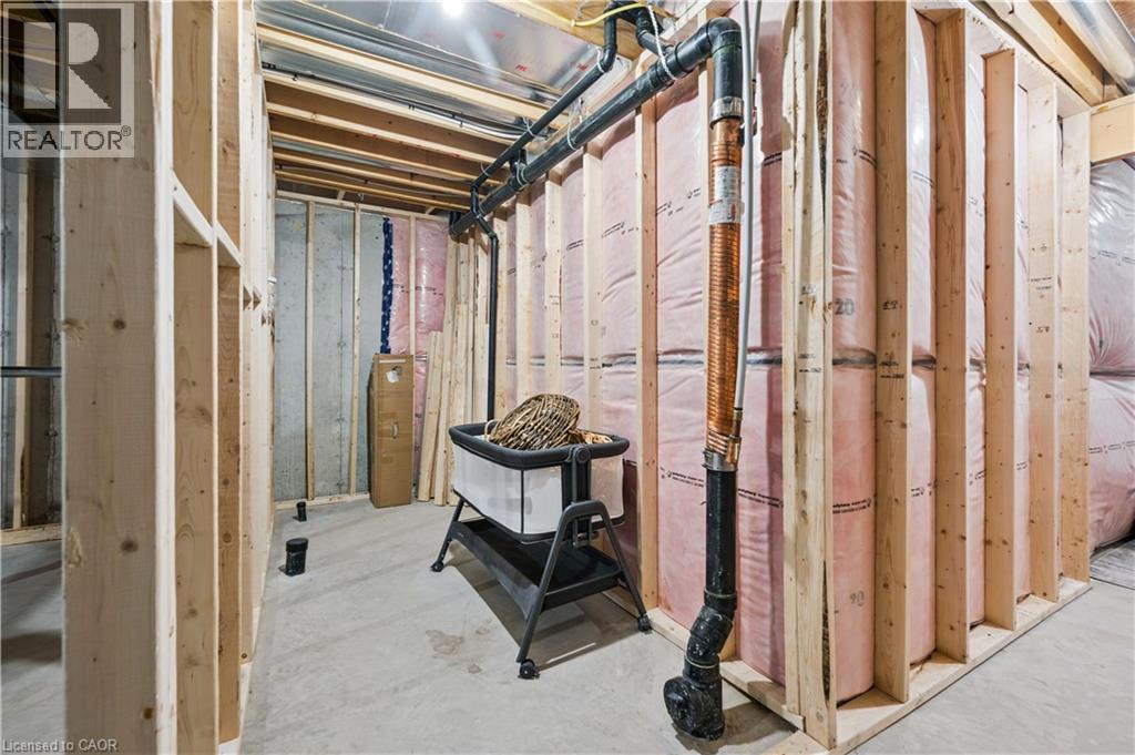 26 ISAAC Street thumbnail 35