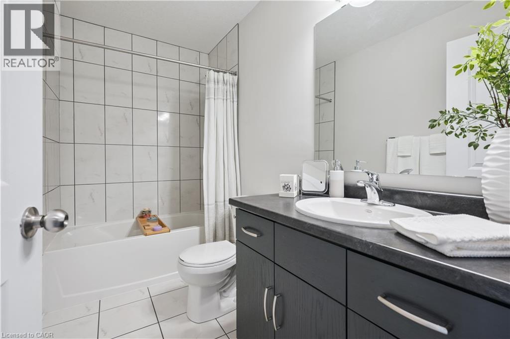 26 ISAAC Street thumbnail 27