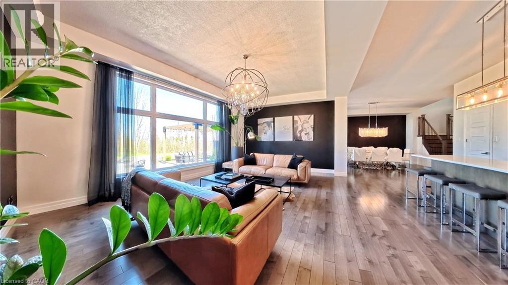 102 DEER CREEK Street thumbnail 13