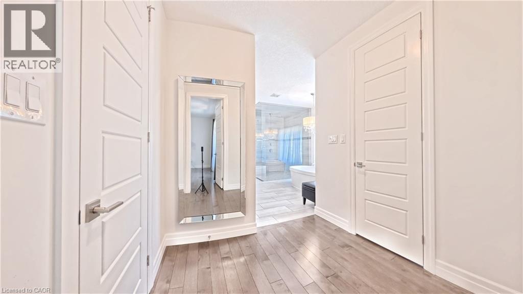 102 DEER CREEK Street thumbnail 22