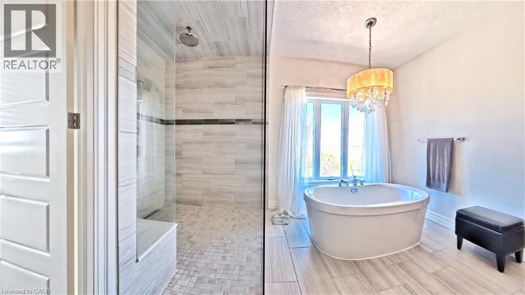 102 DEER CREEK Street thumbnail 23