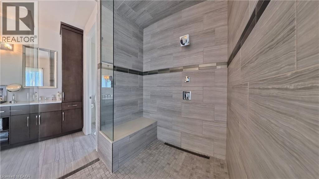 102 DEER CREEK Street thumbnail 24