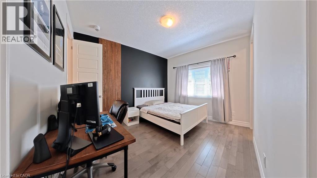 102 DEER CREEK Street thumbnail 33