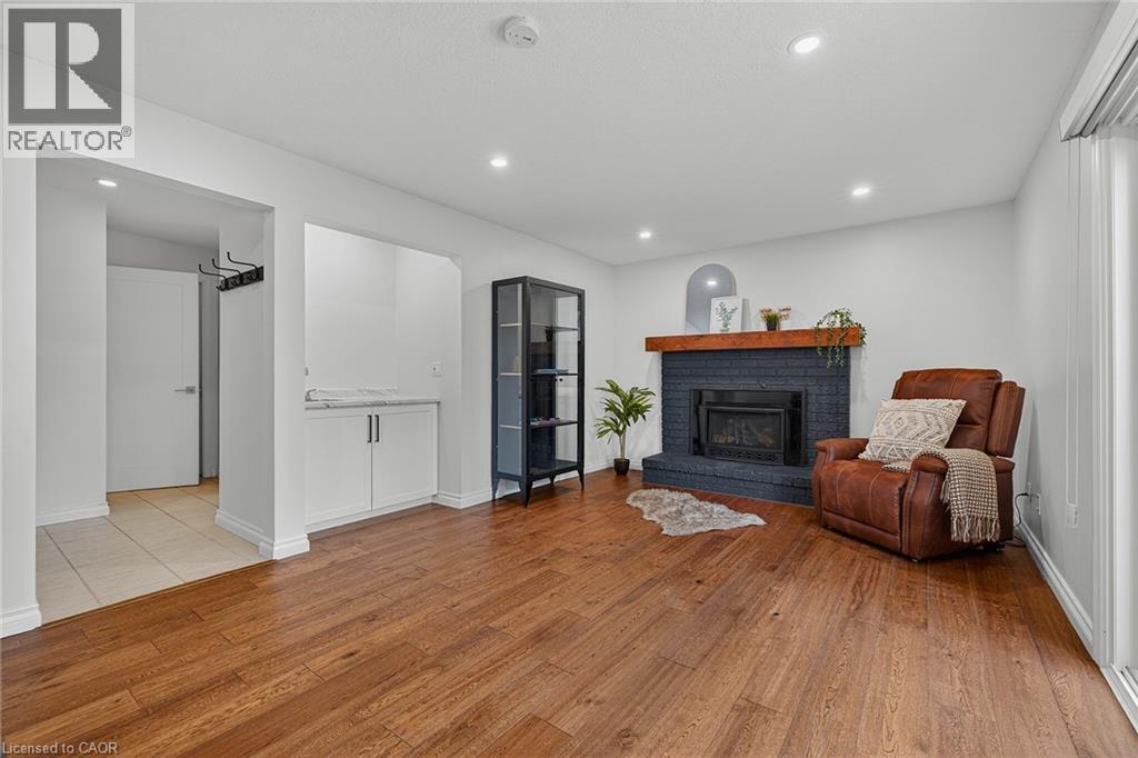 312 FARADAY Court thumbnail 31