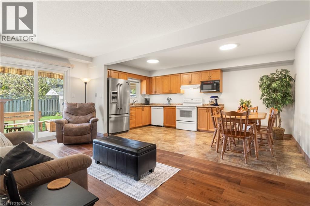 92 SNOWDROP Crescent thumbnail 9