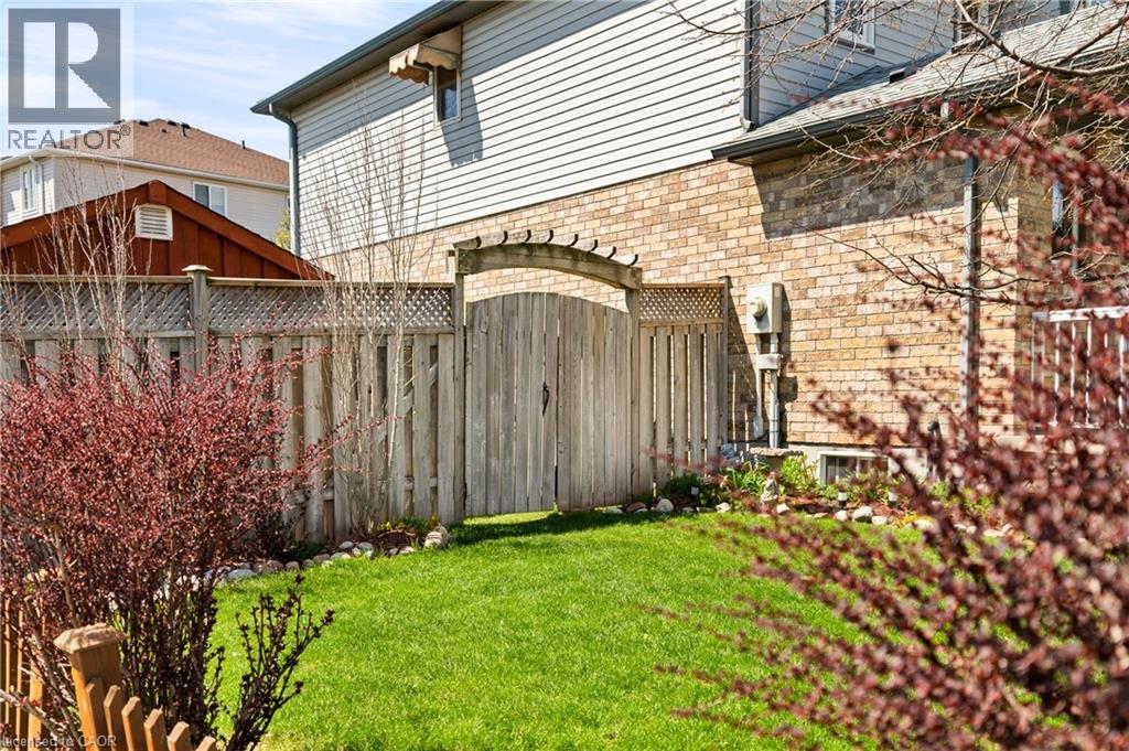 92 SNOWDROP Crescent thumbnail 44