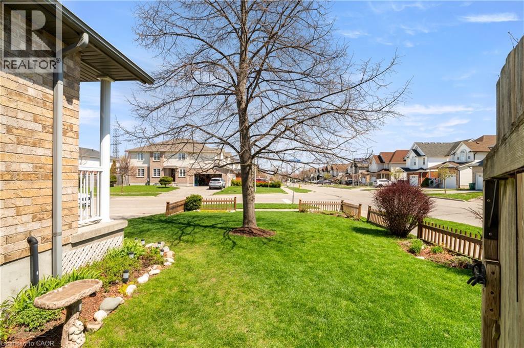 92 SNOWDROP Crescent thumbnail 43