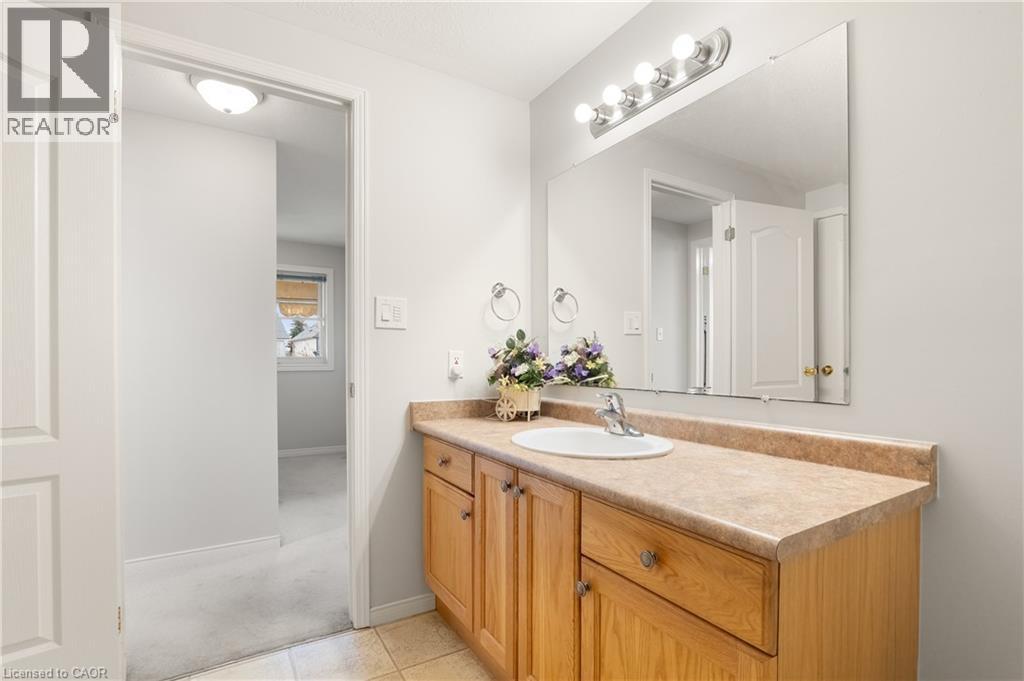 92 SNOWDROP Crescent thumbnail 25