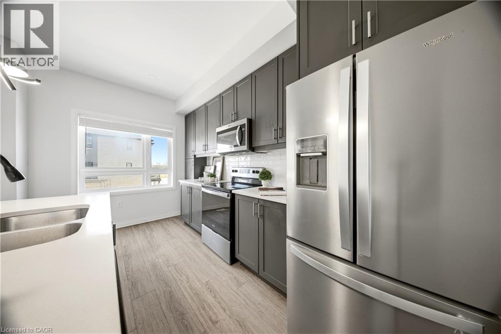 51 SPARROW Avenue Unit# 15 thumbnail 23