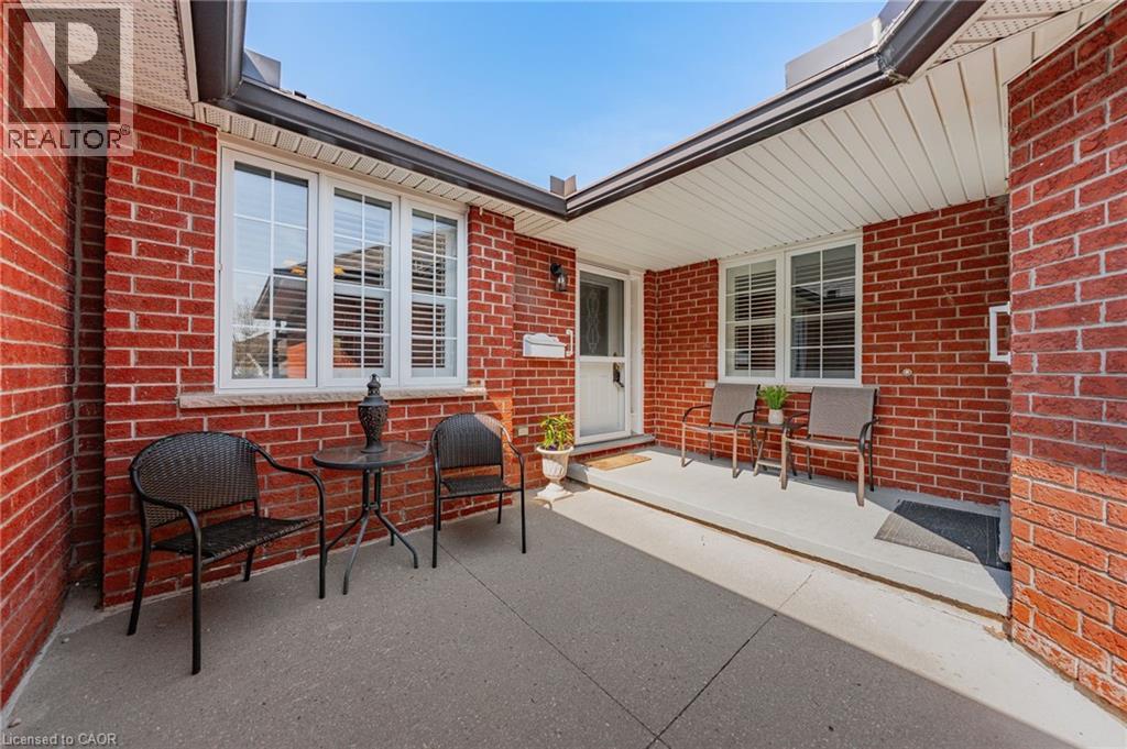 10 ISHERWOOD Avenue Unit# 103 thumbnail 3