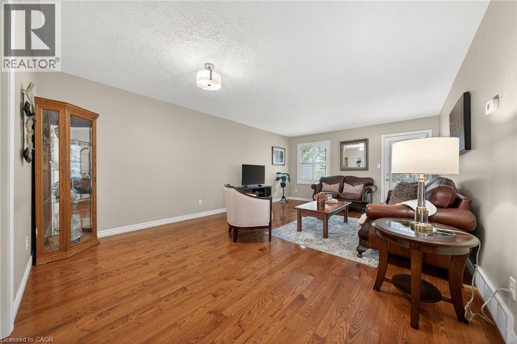 10 ISHERWOOD Avenue Unit# 103 thumbnail 13