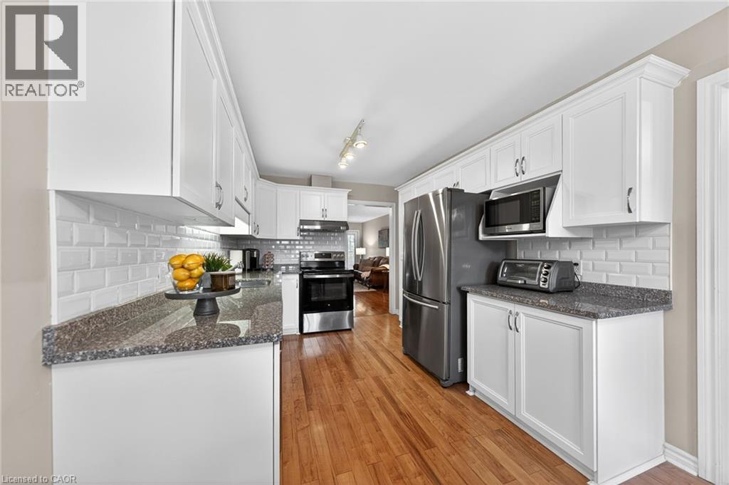 10 ISHERWOOD Avenue Unit# 103 thumbnail 9