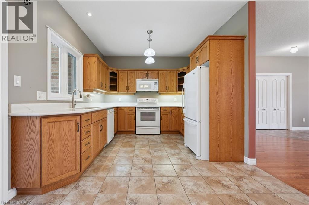 149 DEVONSHIRE Drive thumbnail 19