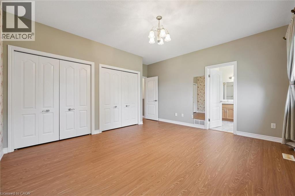 149 DEVONSHIRE Drive thumbnail 32