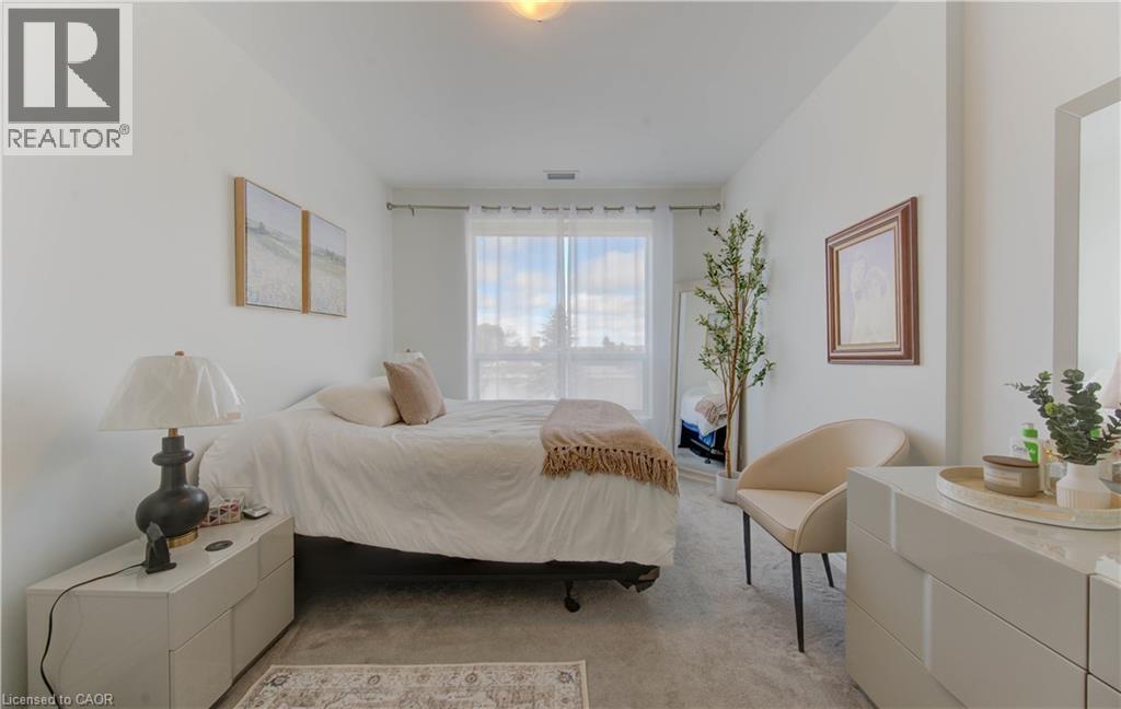 223 ERB Street W Unit# 405 thumbnail 18