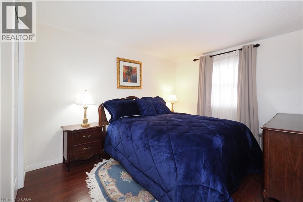 89 LYNNHAVEN Court thumbnail 20