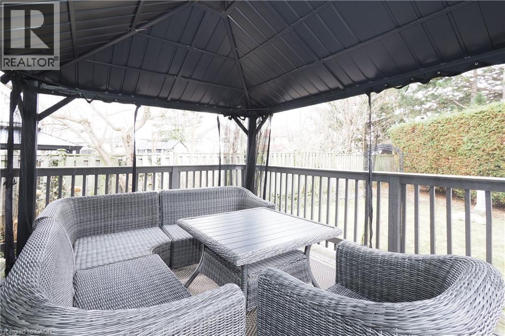 89 LYNNHAVEN Court thumbnail 30