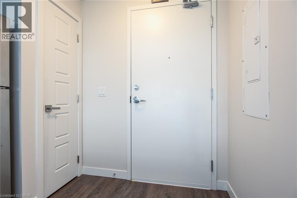 175 COMMONWEALTH Street Unit# 210 thumbnail 7