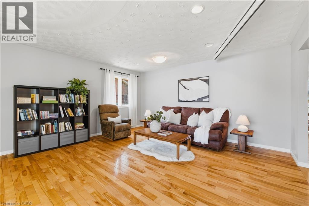 381 TIMLOCK Place thumbnail 15