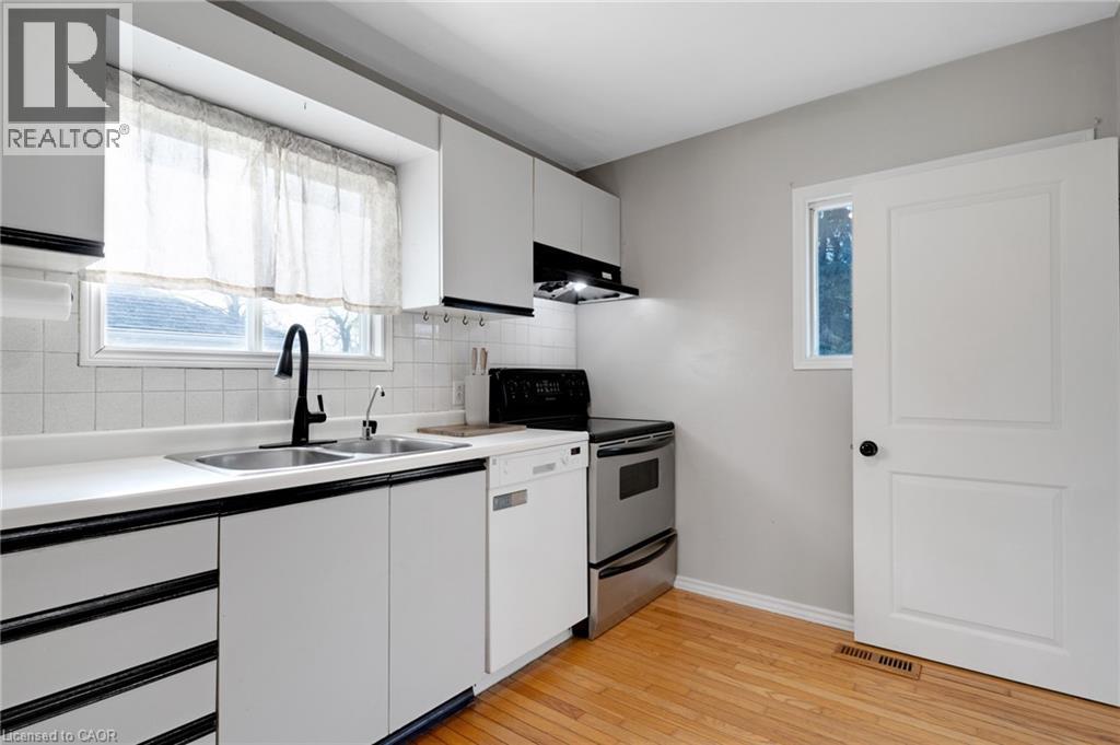 36 HILLTOP Drive thumbnail 14