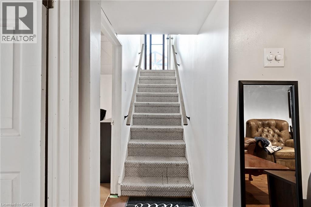 36 HILLTOP Drive thumbnail 16