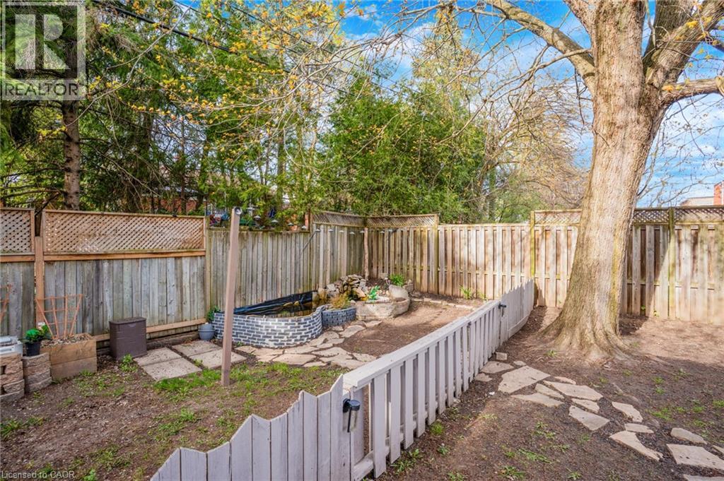 36 HILLTOP Drive thumbnail 33