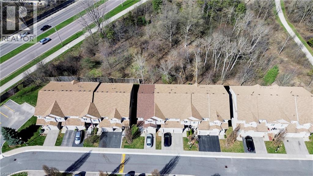 105 PINNACLE Drive Unit# 9 thumbnail 18