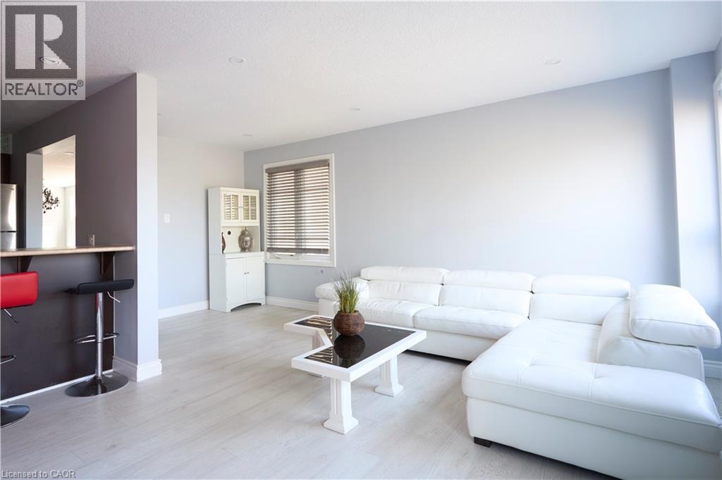 105 PINNACLE Drive Unit# 9 thumbnail 6