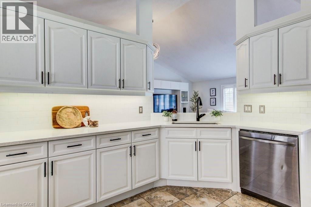 219 MITCHELL Street thumbnail 19