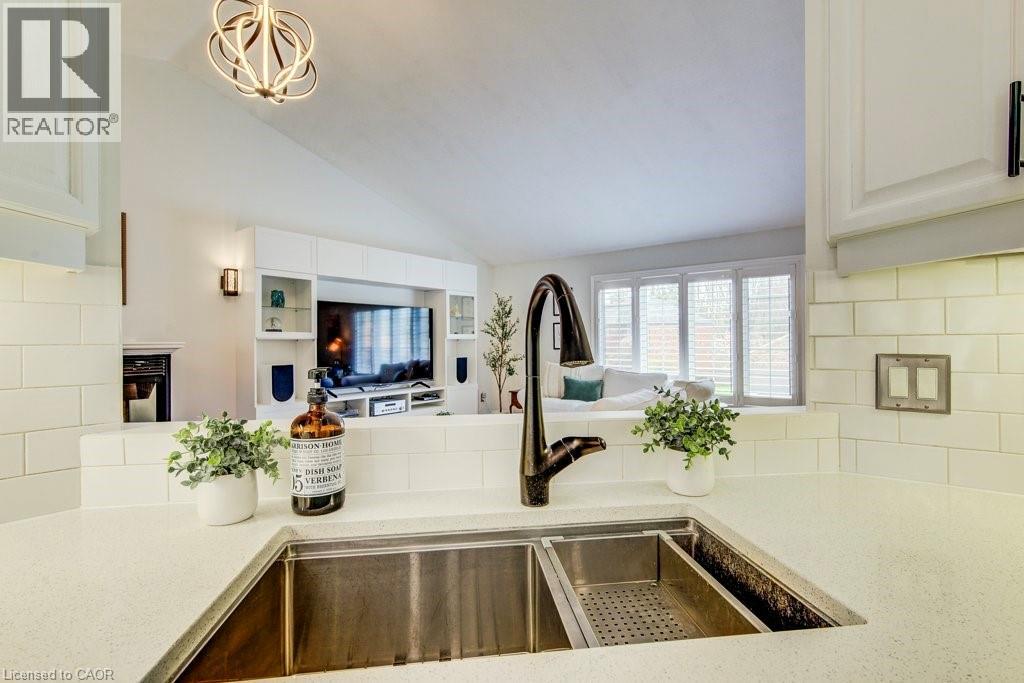 219 MITCHELL Street thumbnail 20