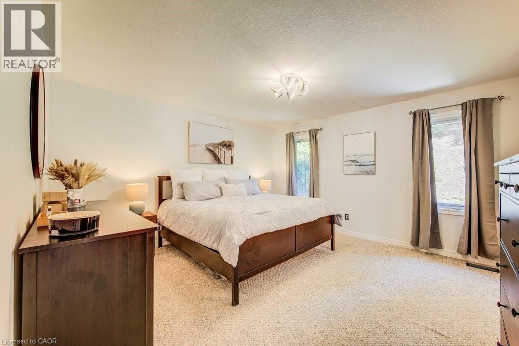 219 MITCHELL Street thumbnail 25