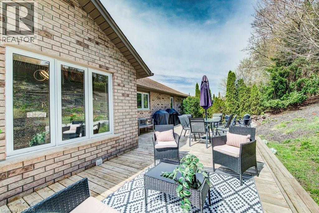 219 MITCHELL Street thumbnail 45