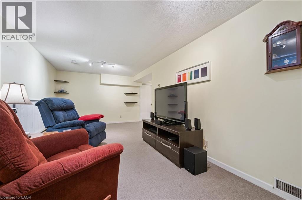 52 TUERR Drive thumbnail 33